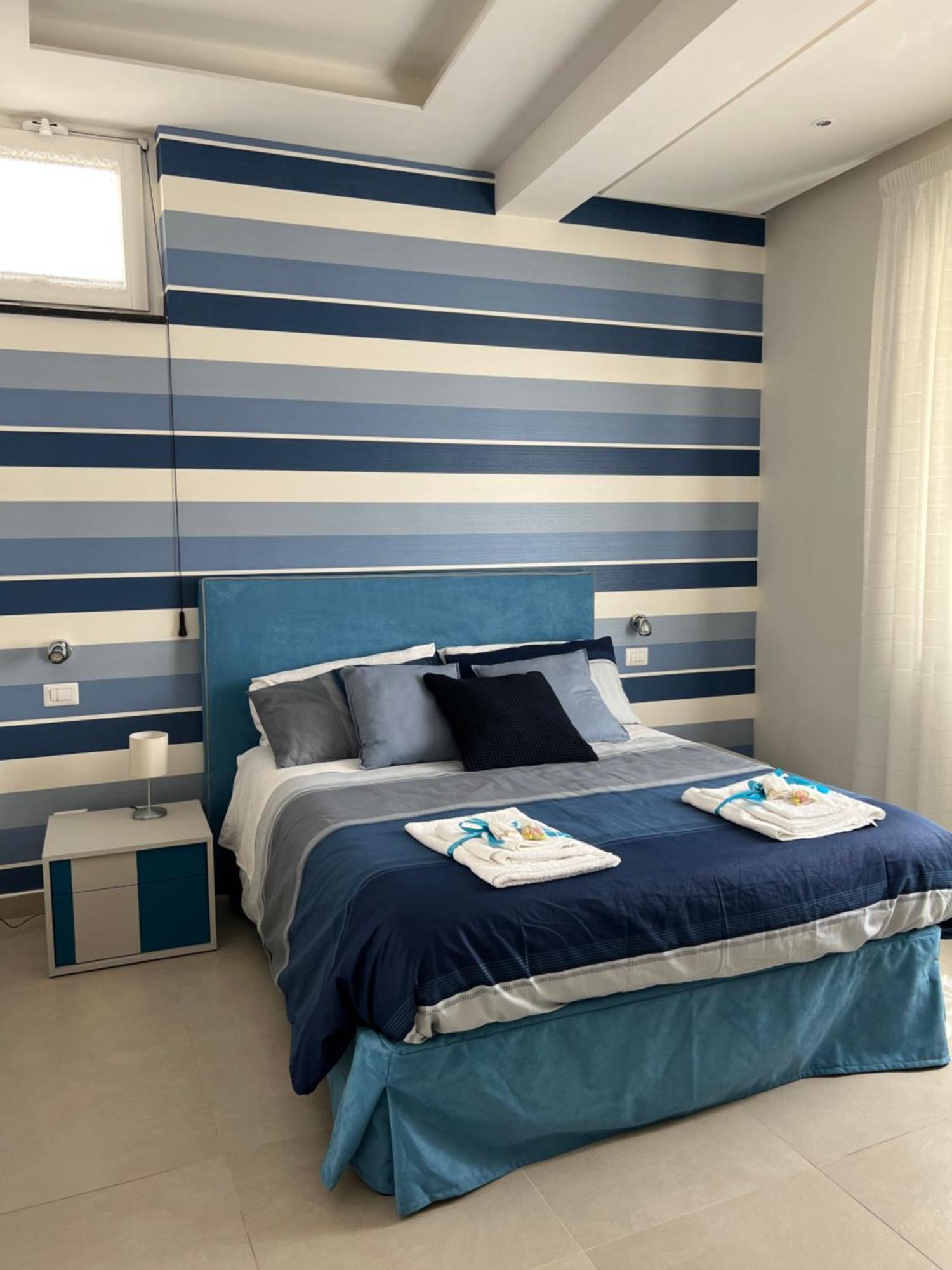 Interno7 Rooms Castellammare di Stabia Szoba fotó